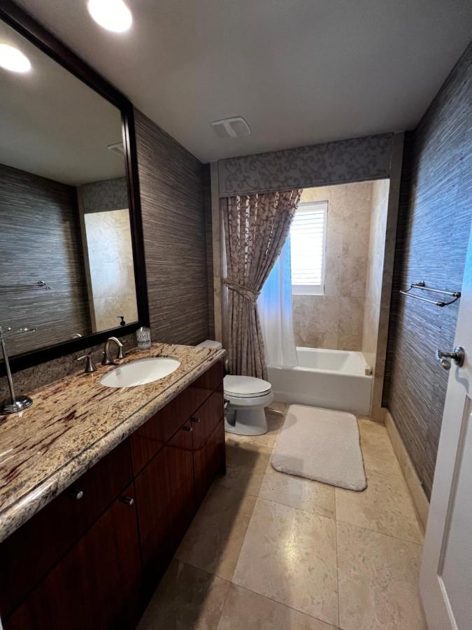 Ritz Carlton Luxurious Residence On Singer Island Riviera Beach Exteriör bild